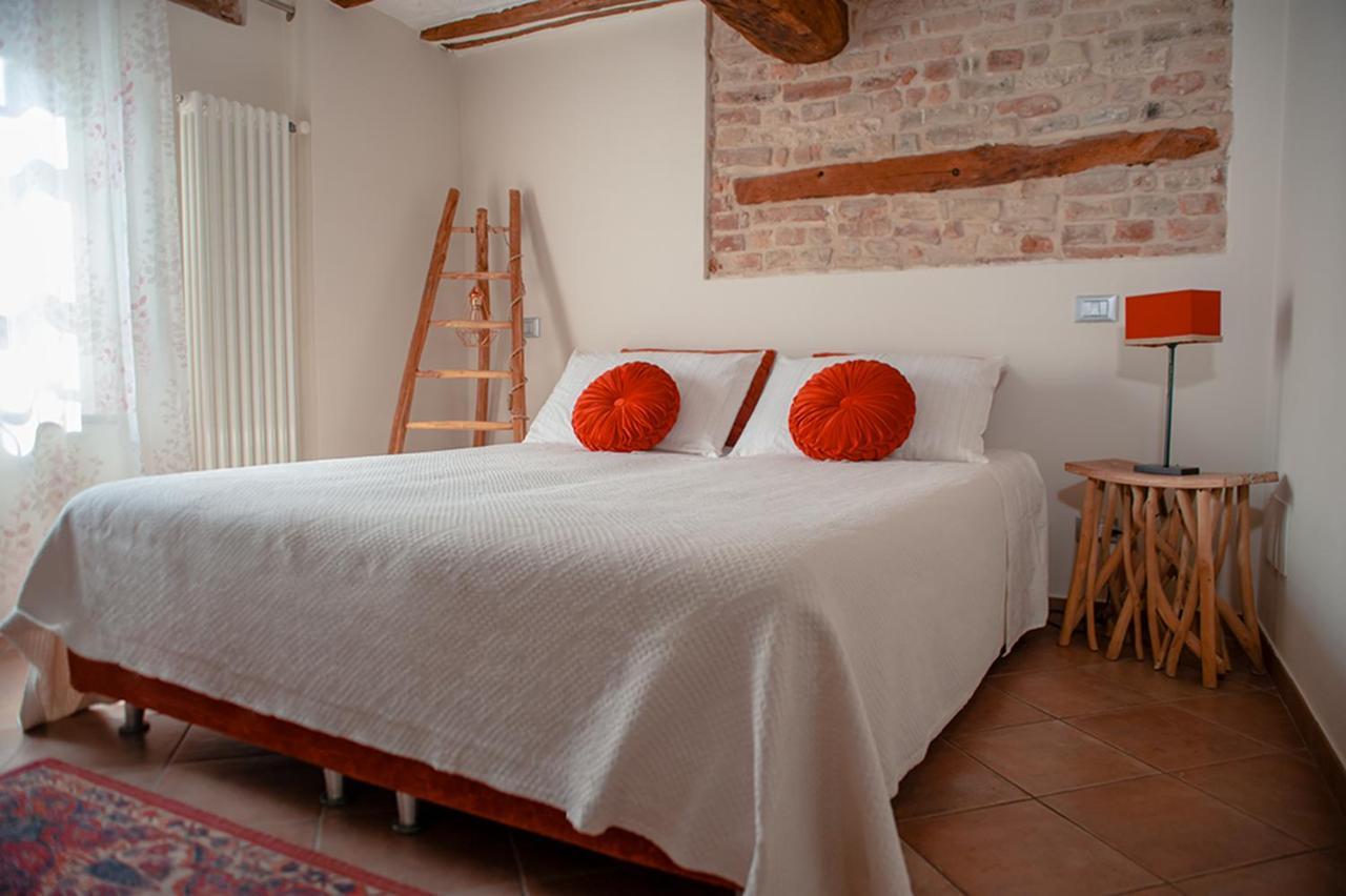 Il Giardino Sul Tetto B&B Гуарене Экстерьер фото